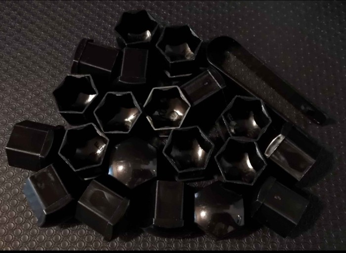 Set capace pentru prezoane auto