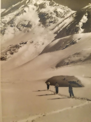 CP Lacul B&amp;acirc;lii și V&amp;acirc;rful Valuga, 1943, Sibiu, foto J. Fischer foto