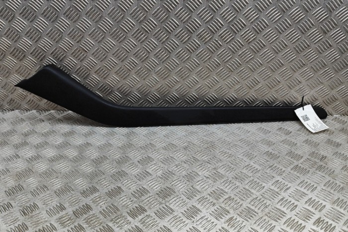 Ornament consola centrală TESLA MODEL 3 2018 OEM: 1087936-99-D,1087938-99-D | 31724429
