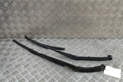 Braț ștergător față TOYOTA HILUX VIII Pick-up _N1_ 2023 OEM: 85221-0K230,852210K230,85211-0K180,852110K180 31234807 foto