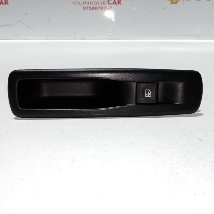 Buton comanda geam stanga spate Renault Megane III 2008 &ndash; 2016