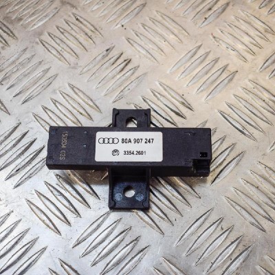 Amplificator de antena AUDI Q5 FY 2016 OEM: 80A907247 3208675 foto