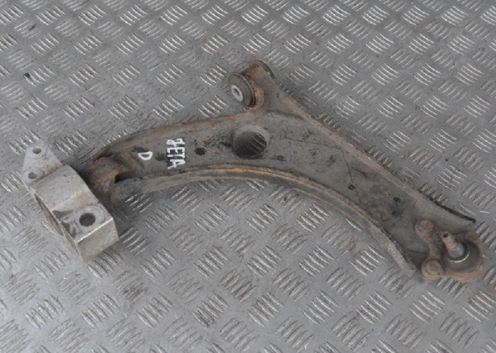 Braț inferior dreapta față VW JETTA III 1K2 2006 OEM: 1K0407851E 2501757