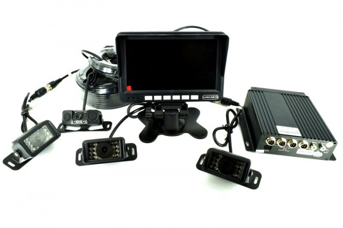 Sistem DVR Kit Monitor Senzor Parcare + 4 Camere Cu Functie De Inregistrare Turism/Camion 12V-24V Lungime Cablu Fata 5M Cablu Stanga/Dreapta 15M Si Sp