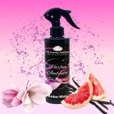 Cumpara ieftin Spray Odorizant Profesional Amber White Woods, 250ml, Tesaturi &amp; Camera, Parfum Floral Lemnos, Fabricat in UE