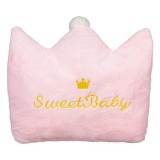 Perna decorativa in forma de coroana roz cu mesaj &quot;sweet baby&quot; si pompon alb 40x37cm, Oem