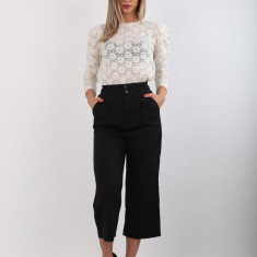 Pantaloni cropped evazati Stradivarius