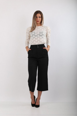 Pantaloni cropped evazati Stradivarius foto