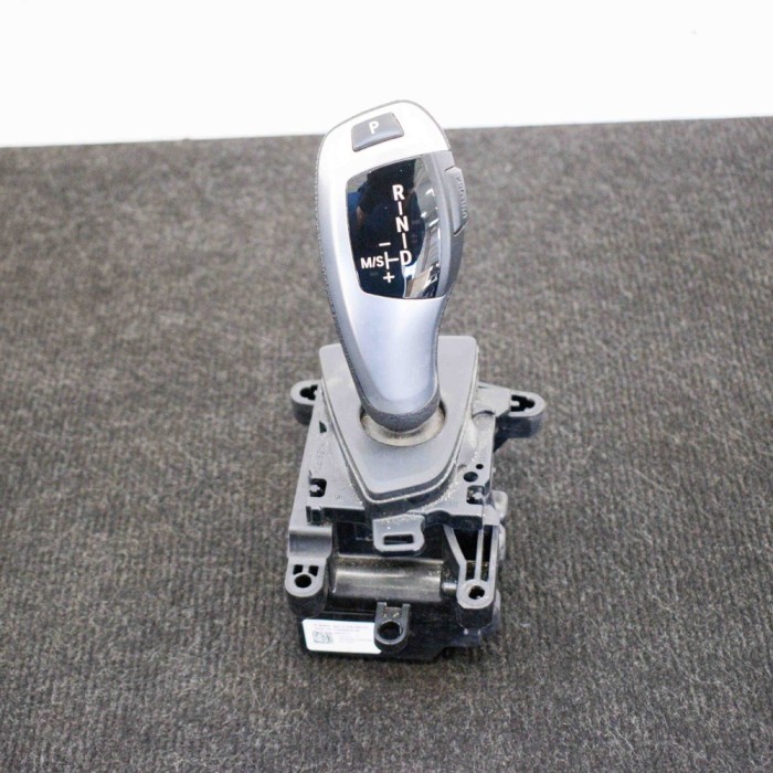 Timonerie cutie de viteze BMW 4 Coupe F32, F82 2014 OEM: Coupe | 10022200