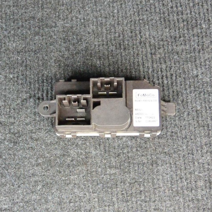 Rezistența aeroterma FORD KUGA I 2011 OEM: 6G9T-19E624-DB 1984969