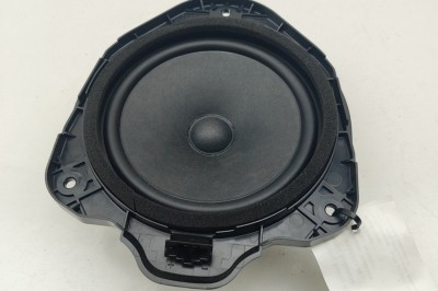 Difuzor ușă st&amp;acirc;nga spate AUDI A3 8V1, 8VK 2015 OEM: 8V0035411E | 31693214 foto