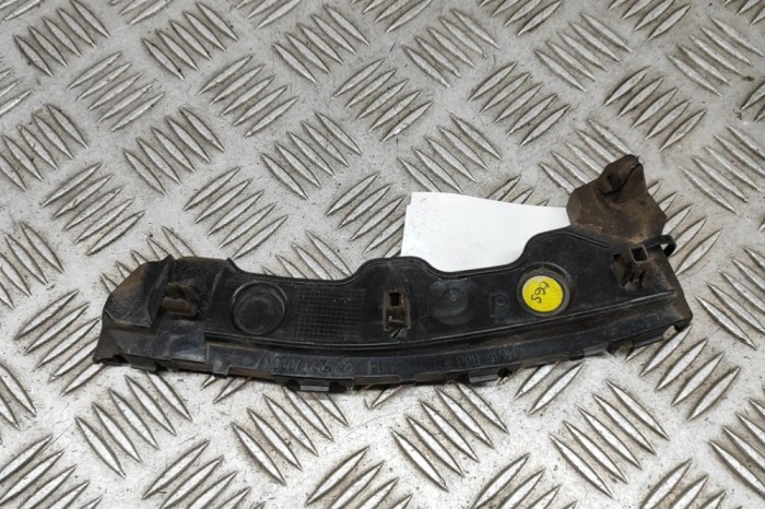 Suport bara de protecție st&acirc;nga față VW SHARAN 7N1, 7N2 2011 OEM: 7N0807183A 30641641