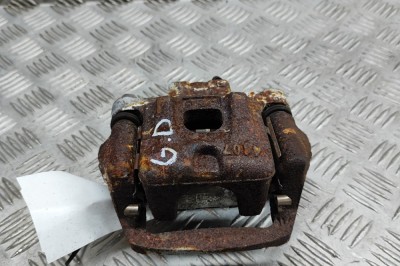 Etrier de fr&amp;acirc;nă dreapta spate LEXUS RX MCU15 2001 OEM: 47730-48021 27843191 foto