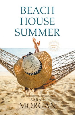 Beach House Summer: A Beach Read foto