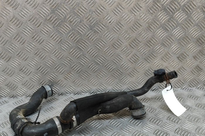 Furtun de lichid de răcire MERCEDES-BENZ CLS C218 2014 OEM: A2125018682,A2128309000 27919034