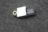 Senzor de impact st&acirc;nga spate TOYOTA HILUX VII Pick-up _N1_, _N2_, _N3_ 2015 OEM: 89831-04020,643520126J 11329150