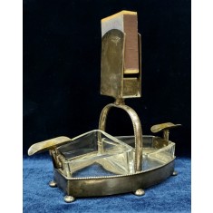SCRUMIERA CU SUPORT DE CHIBRITURI , MARCA W.M.F. , METAL ARGINTAT SI CRISTAL , ART DECO
