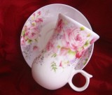 SET CAFEA PORTELAN BAVARIA CEASCA CU FARFURIE DECOR CU TRANDAFIRI