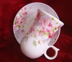 SET CAFEA PORTELAN BAVARIA CEASCA CU FARFURIE DECOR CU TRANDAFIRI