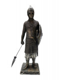 Cumpara ieftin Statueta decorativa, Soldat in armura, 32 cm, LP008