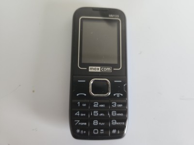 Telefon mobil Maxcom MM135 dual sim negru folosit impecabil foto