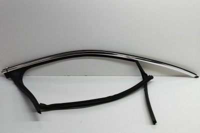 Bandou superior ușă dreapta față PORSCHE CAYENNE 9Y0/9Y3 2019 OEM: 9Y0837432 | 30640282 foto