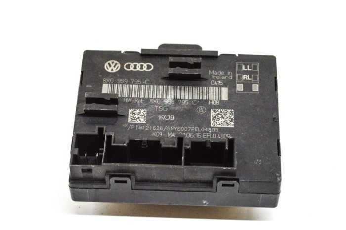 Modul de control ușă dreapta spate AUDI Q3 8U 2017 OEM: 8X0959795C 15480848