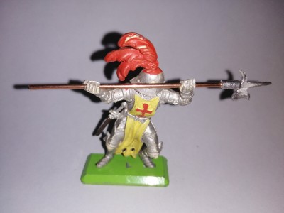 bnk jc Britains Deetail 694 - cavaler cu halebarda foto