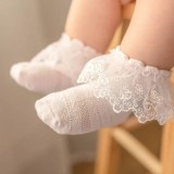 Sosete roz pal cu danteluta si model din tesatura (Marime Disponibila: 12-18