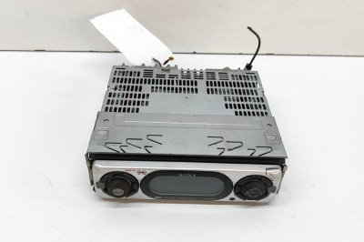 Unitate radio CD PORSCHE BOXSTER 986 2001 OEM: XR-CA630X | 31544653 foto