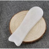 Cumpara ieftin Aparat Masaj Facial si Corporal - Piatra Gua Sha din Jad Alb - Peste - 11 cm