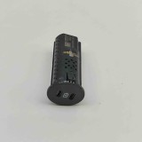 USB Ford Kuga III DFK 2024 PU5T-19J211-FA Original | Piesa Auto Second Hand cu Garantie