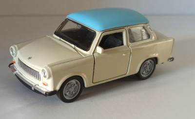 Macheta Trabant 601 crem - Welly 1/36 foto