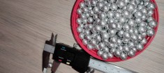 300 bucati BILE DIN ALUMINIU DIAMETRUL 10.40 MM ? GREUTATE BILA 1.65 GRAME - foto