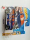 Bnk jc Hot Wheels Dodge Van - 2023 HW 55 Race Team 2/5