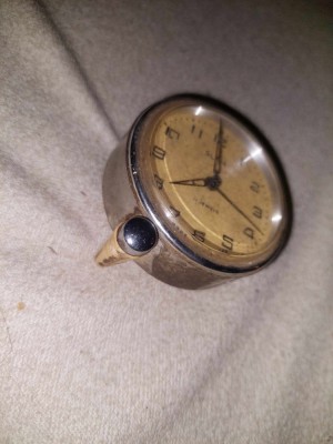 Antichitate,Ceas SLAVA 11 Rubine Made in URSS,functional-incomplet-necuratat foto