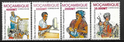 B0367 - Mozambic 1998 - Ziua femeii 4v neuzat,perfecta stare foto