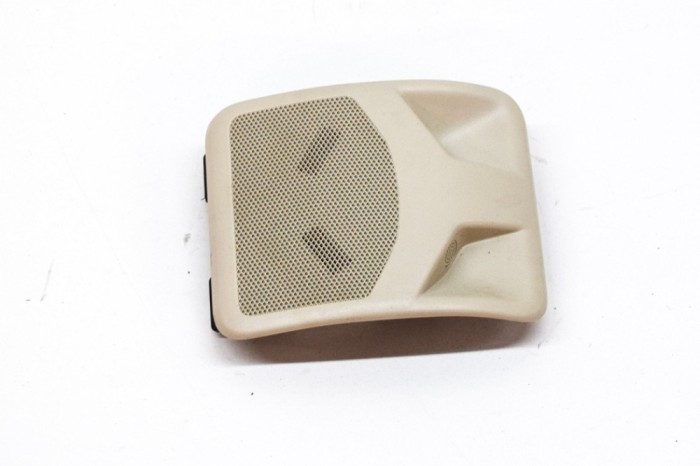Iluminare interioară TESLA MODEL S 2014 OEM: 1021099-01-C 17853359