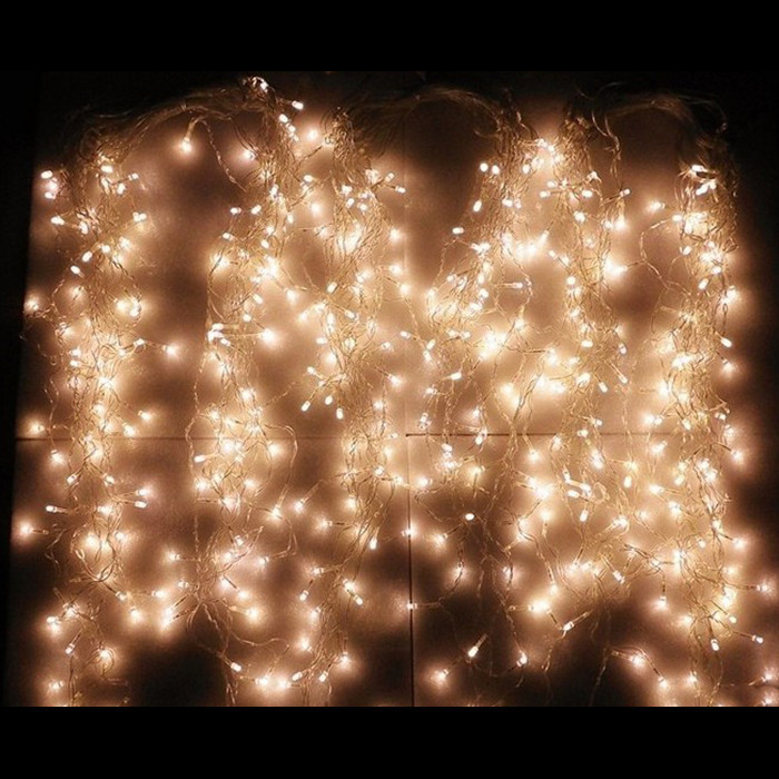 Instalatie cu 300 LED tip turturi, 12m, alb cald