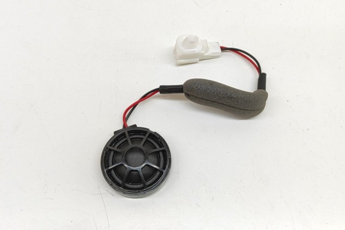 Difuzor ușă st&acirc;nga față TESLA MODEL X 2020 OEM: 1050724-00-A 29812316