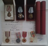 Lot 7 medalii si 2 brevete, perioada comunistă.