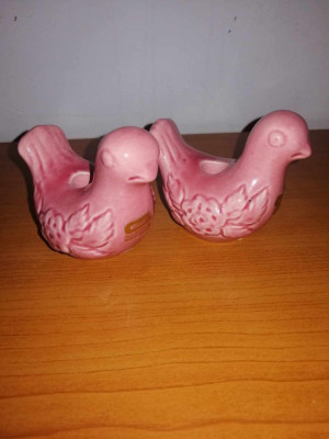Pereche suport lumanare mica forma de pasare ceramica roz Guldkroken Suedia foto