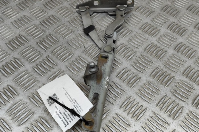 Balama haion dreapta PORSCHE 911 996 1998 OEM: 99651215201,996.512.152.01 22569097