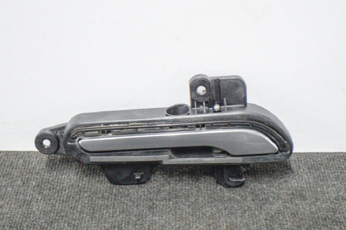 M&acirc;ner exterior ușă dreapta spate TESLA MODEL 3 2018 OEM: 1081832-00-H | 11203921