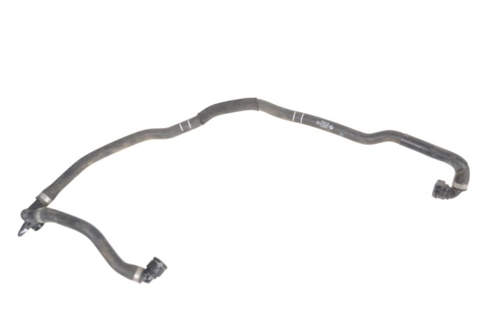 Furtun de lichid de răcire BMW X1 F48 2021 OEM: 7645483 24485363