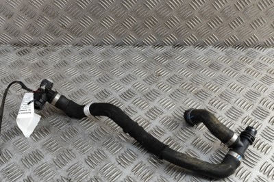 Furtun de lichid de răcire MERCEDES-BENZ GLE W167 2024 OEM: A1675014804 | 31089334 foto