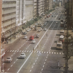 BUCURESTI CARTE CU TEXT DE RADU BOUREANU APARUTA IN ANUL 1966