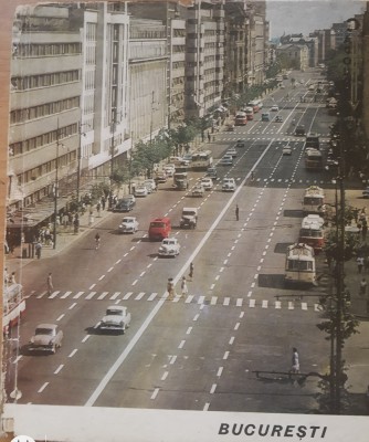 BUCURESTI CARTE CU TEXT DE RADU BOUREANU APARUTA IN ANUL 1966 foto