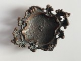 Obiect decorativ din bronz masiv, stil ROCOCO, jumatatea secolului 20
