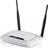 Router Wireless TP-Link TL-WR841N, 300Mbps, 2 Antene 5dBi, Wi-Fi N, 4 Porturi LAN, Securitate WPA/WPA2